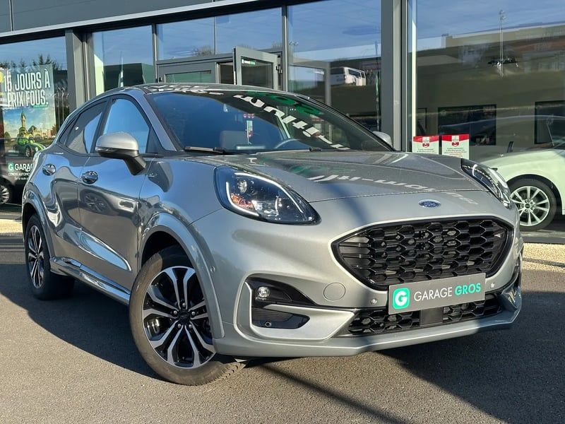 Photo de la voiture FORD PUMA 1.0 EcoBoost 155 ch mHEV S&S Powershift ST-Line