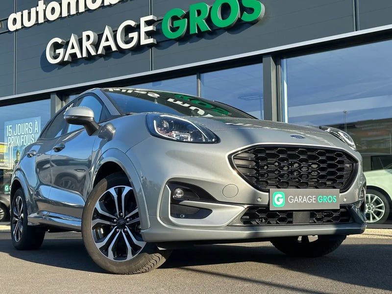 Photo de la voiture FORD PUMA 1.0 EcoBoost 155 ch mHEV S&S Powershift ST-Line