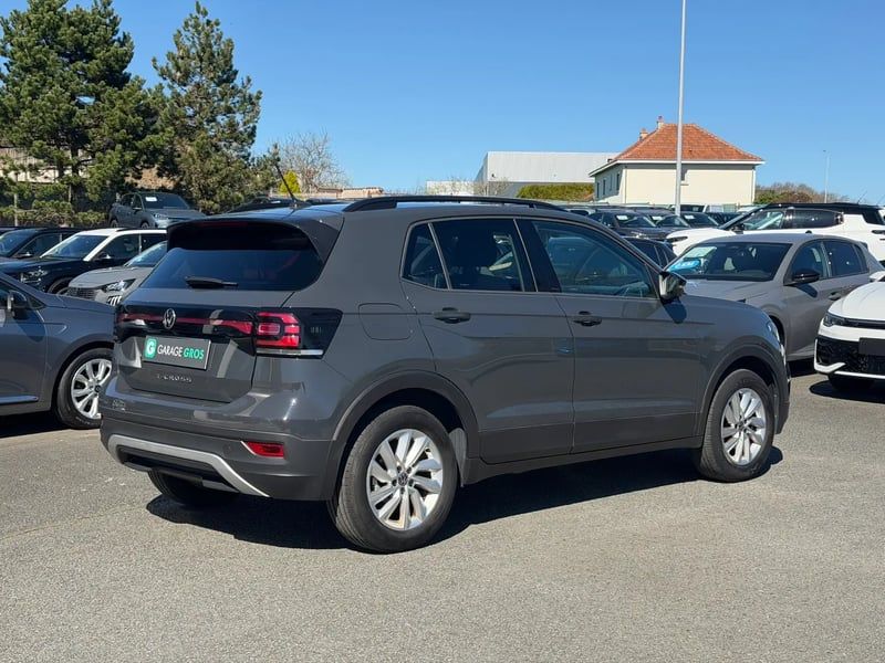 Photo de la voiture VOLKSWAGEN T-CROSS 1.0 TSI 110 Start/Stop BVM6 Lounge