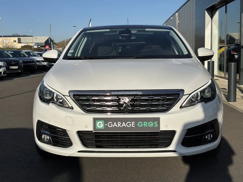 Photo de la voiture PEUGEOT 308 PureTech 130ch S&S BVM6 Allure