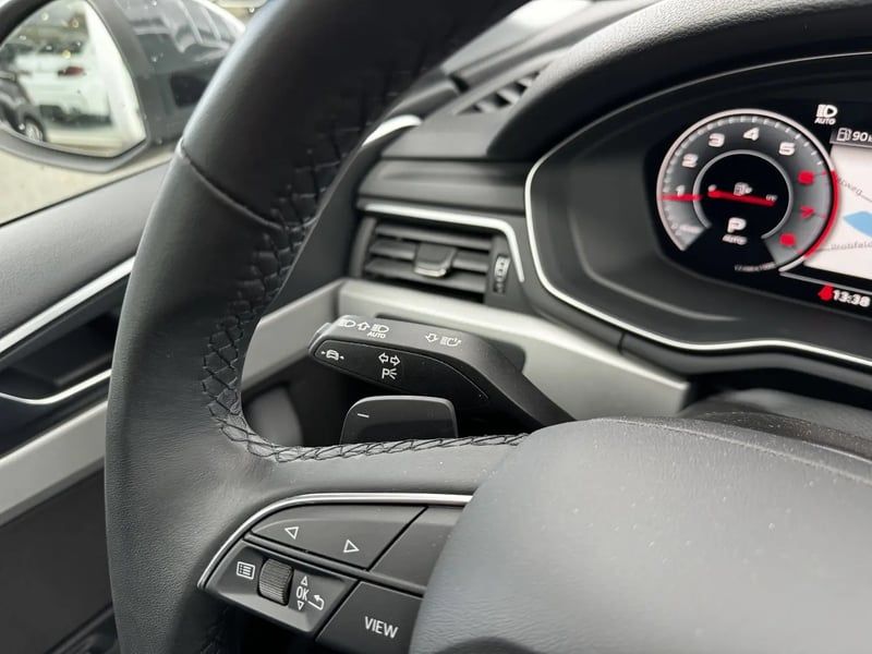 Photo de la voiture AUDI A5 SPORTBACK 35 TFSI 150 S tronic 7