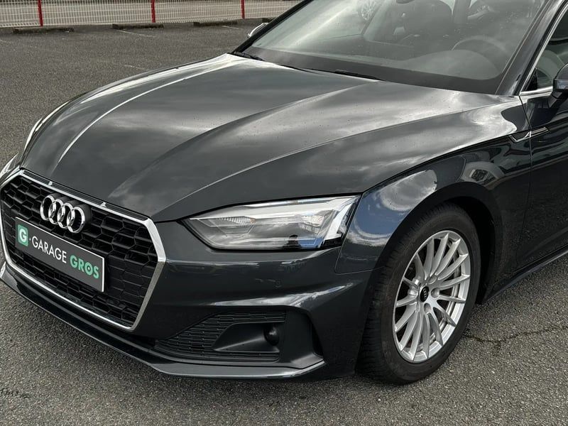 Photo de la voiture AUDI A5 SPORTBACK 35 TFSI 150 S tronic 7