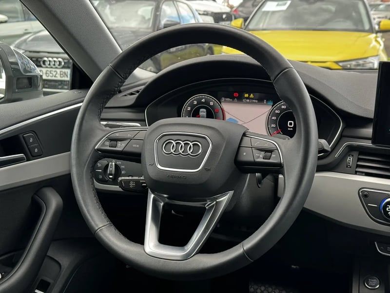 Photo de la voiture AUDI A5 SPORTBACK 35 TFSI 150 S tronic 7