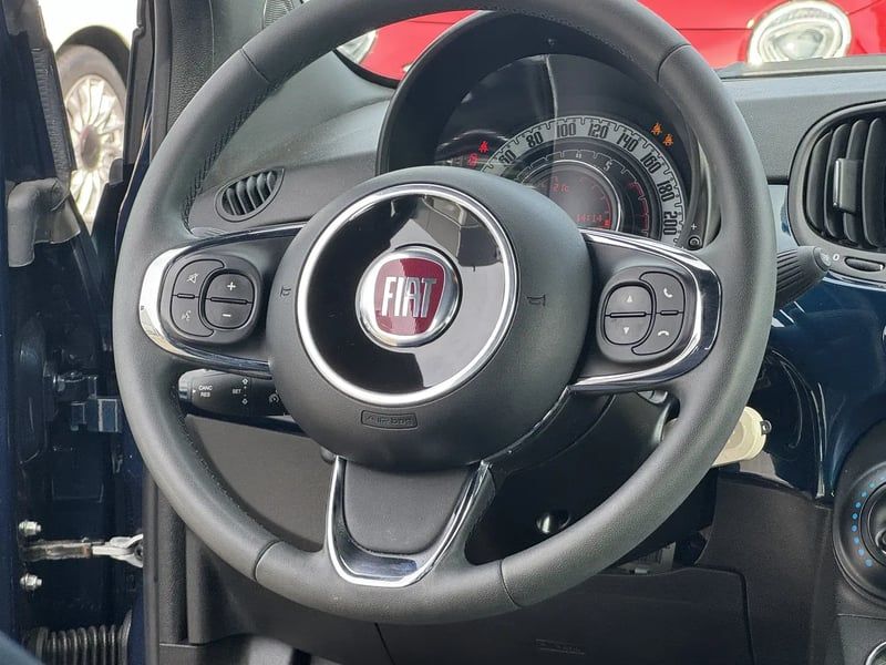 Photo de la voiture FIAT 500 SERIE 9 EURO 6D-FULL 1.0 70 ch Hybride BSG S/S Cult