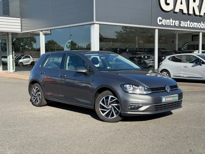 Photo de la voiture VOLKSWAGEN GOLF 1.6 TDI 115 BlueMotion Technology FAP Sound