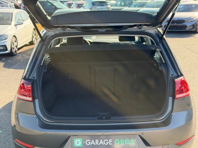 Photo de la voiture VOLKSWAGEN GOLF 1.6 TDI 115 BlueMotion Technology FAP Sound