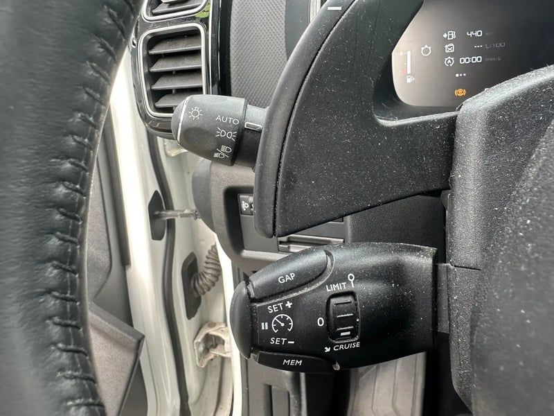 Photo de la voiture CITROEN C5 AIRCROSS BlueHDi 130 S&S EAT8 Feel Pack