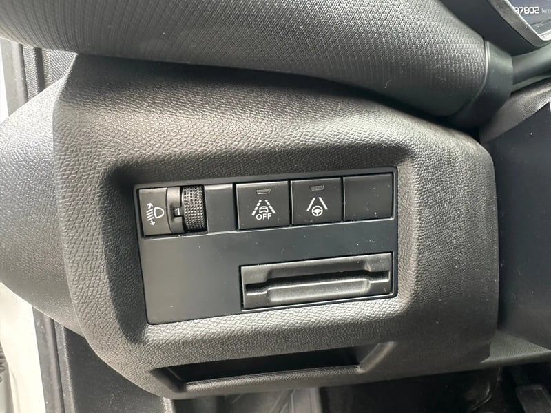 Photo de la voiture CITROEN C5 AIRCROSS BlueHDi 130 S&S EAT8 Feel Pack