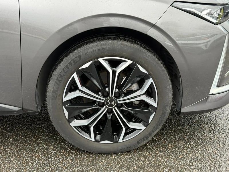 Photo de la voiture DS DS 4 PureTech 130 EAT8 Opera