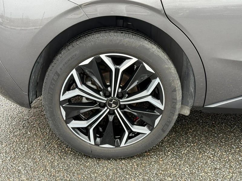 Photo de la voiture DS DS 4 PureTech 130 EAT8 Opera