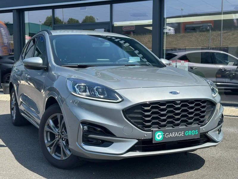 Photo de la voiture FORD KUGA 1.5 TDCi 120 S&S 4x2 Powershift ST-Line