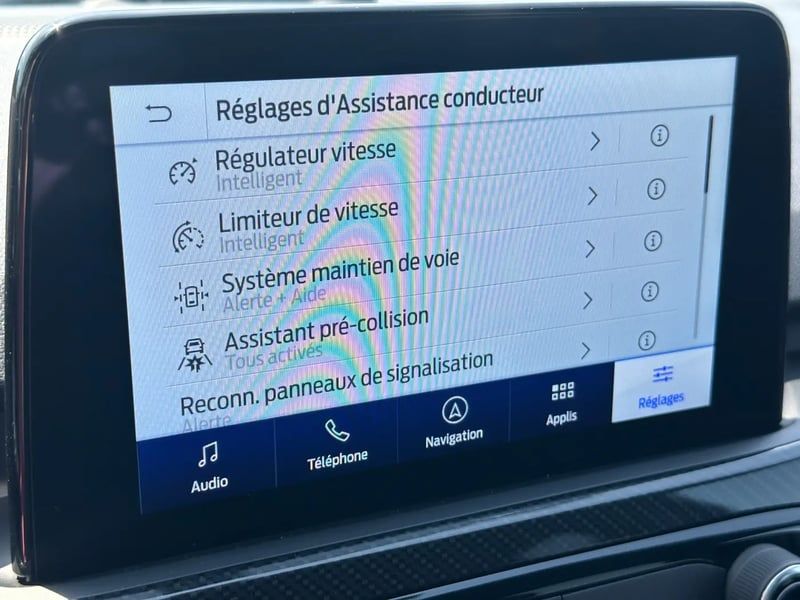 Photo de la voiture FORD KUGA 1.5 TDCi 120 S&S 4x2 Powershift ST-Line