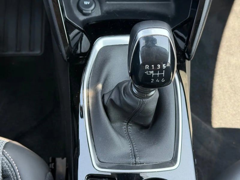 Photo de la voiture PEUGEOT 208 100 S&S BVM6 Allure