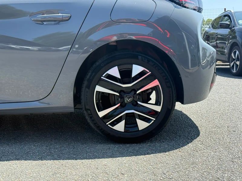 Photo de la voiture PEUGEOT 208 100 S&S BVM6 Allure