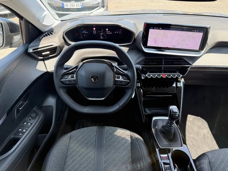 Photo de la voiture PEUGEOT 208 100 S&S BVM6 Allure