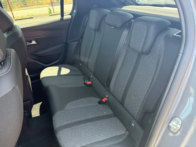 Photo de la voiture PEUGEOT 208 100 S&S BVM6 Allure