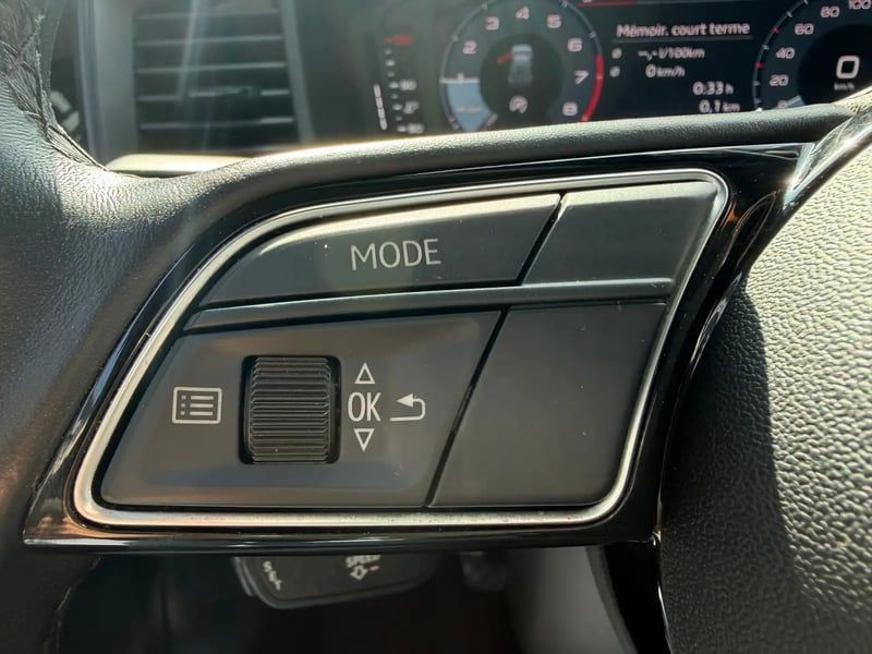 Photo de la voiture AUDI A1 SPORTBACK 25 TFSI 95 ch BVM5 Advanced