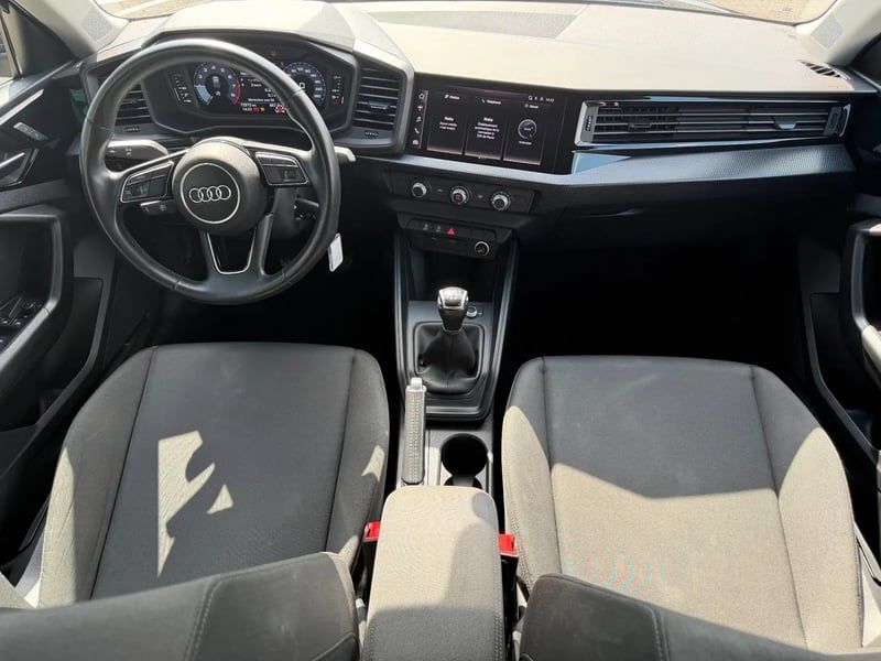 Photo de la voiture AUDI A1 SPORTBACK 25 TFSI 95 ch BVM5 Advanced