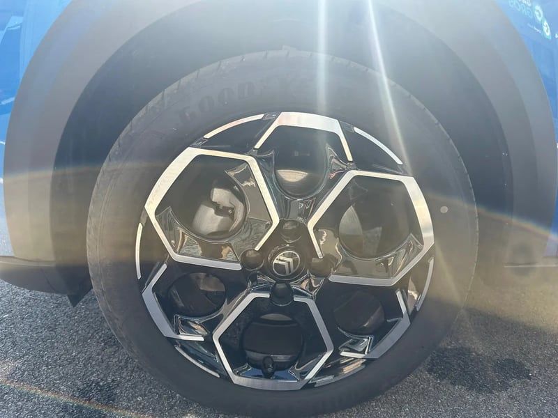 Photo de la voiture CITROEN C3 Turbo 100 ch Manuelle Max