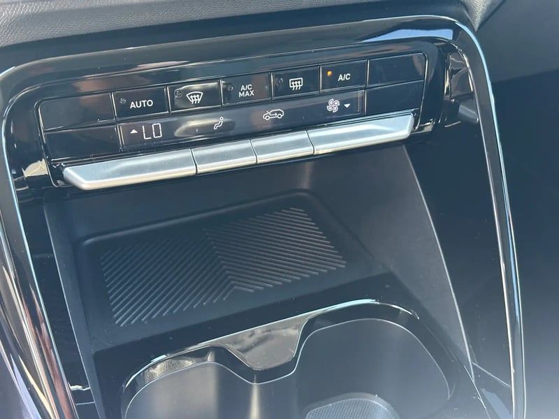 Photo de la voiture CITROEN C3 AIRCROSS Turbo 100 ch Man Plus
