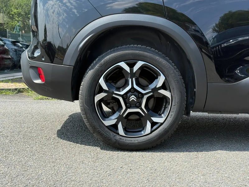 Photo de la voiture CITROEN C5 AIRCROSS Hybride 145 e-DCS6 Max