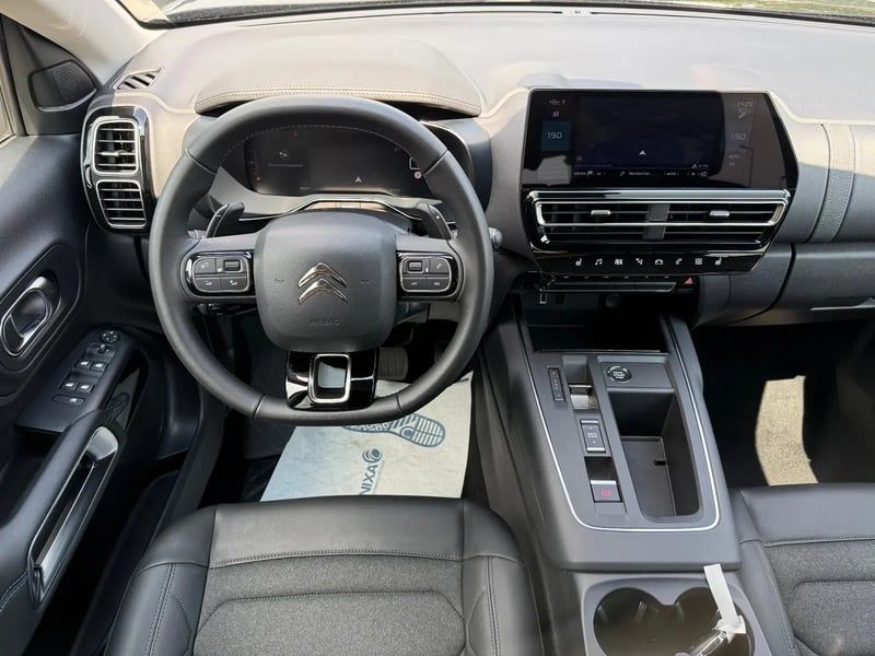 Photo de la voiture CITROEN C5 AIRCROSS Hybride 145 e-DCS6 Max