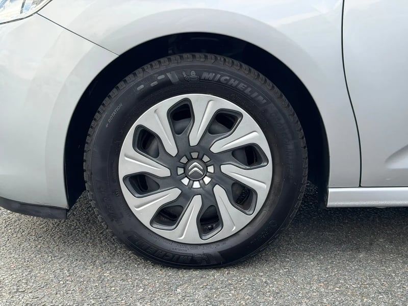 Photo de la voiture CITROEN C3 VTi 68 PureTech Confort