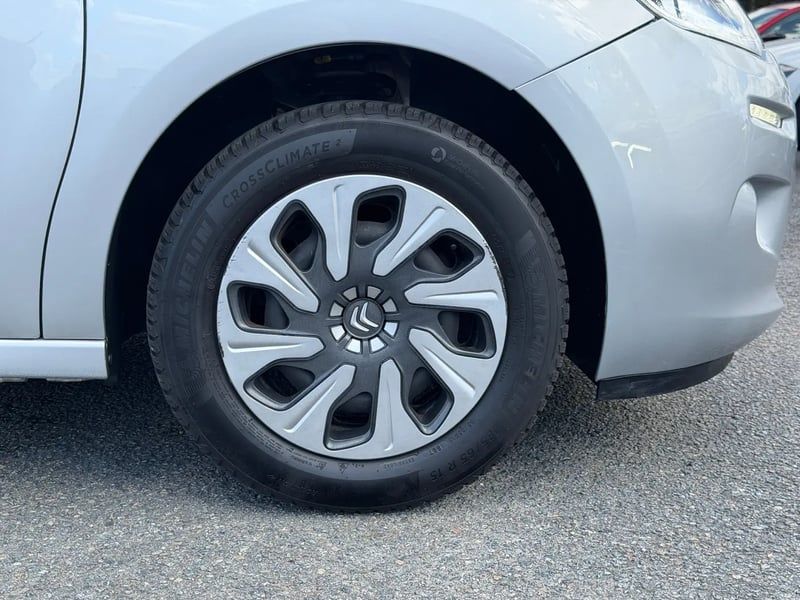 Photo de la voiture CITROEN C3 VTi 68 PureTech Confort