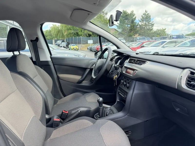 Photo de la voiture CITROEN C3 VTi 68 PureTech Confort