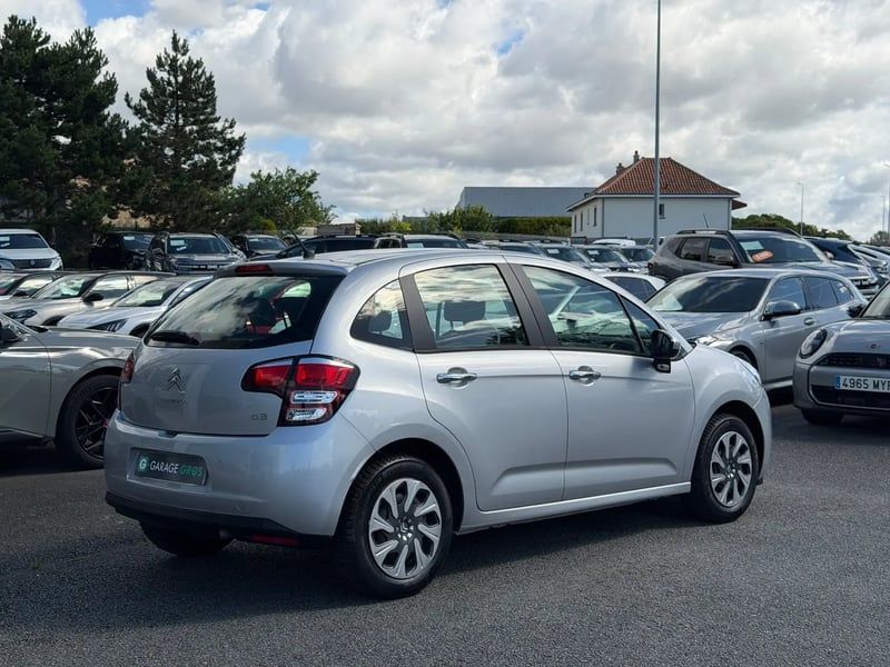 Photo de la voiture CITROEN C3 VTi 68 PureTech Confort