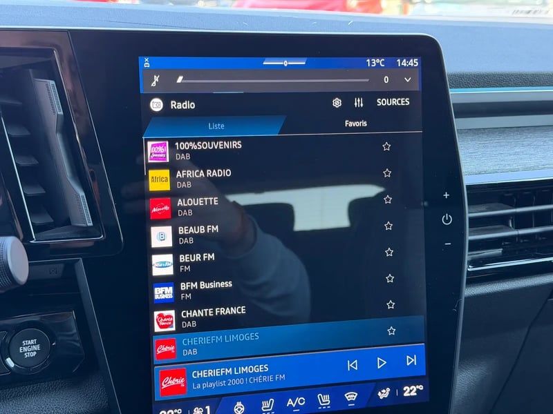 Photo de la voiture RENAULT AUSTRAL mild hybrid 160 auto GSR2 Techno
