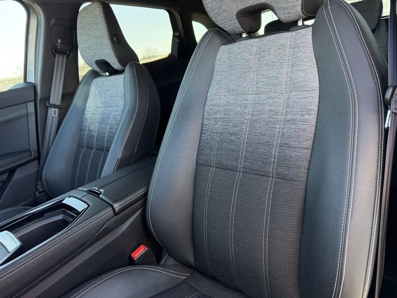 Photo de la voiture RENAULT AUSTRAL mild hybrid 160 auto GSR2 Techno