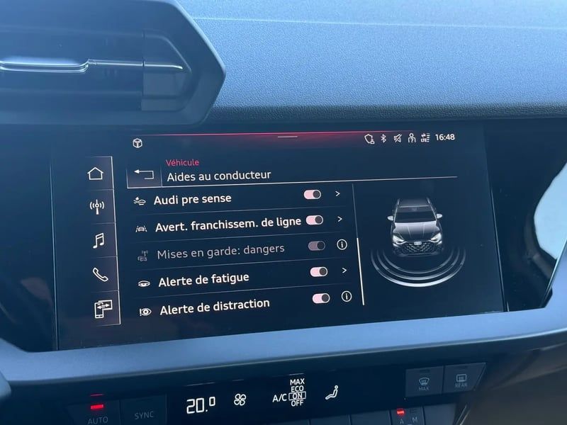 Photo de la voiture AUDI A3 SPORTBACK TFSI Mild Hybrid 116 S tronic 7 Design
