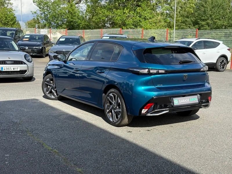 Photo de la voiture PEUGEOT 308 BlueHDi 130ch S&S EAT8 Allure