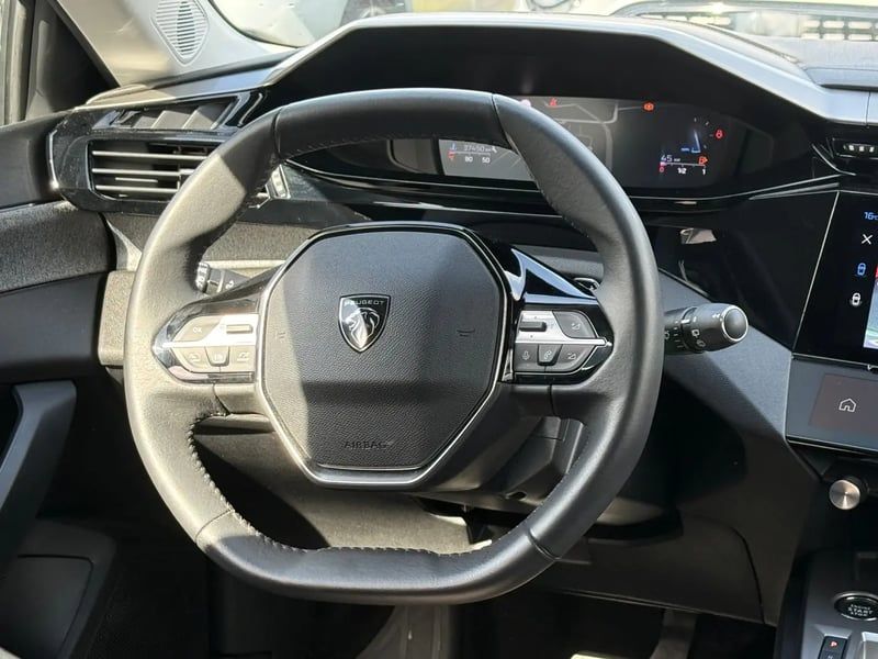 Photo de la voiture PEUGEOT 308 BlueHDi 130ch S&S EAT8 Allure