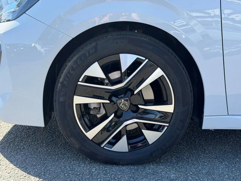 Photo de la voiture PEUGEOT 208 100 S&S BVM6 Allure