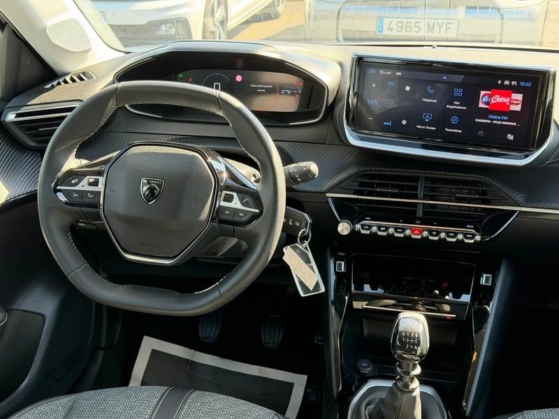 Photo de la voiture PEUGEOT 208 100 S&S BVM6 Allure
