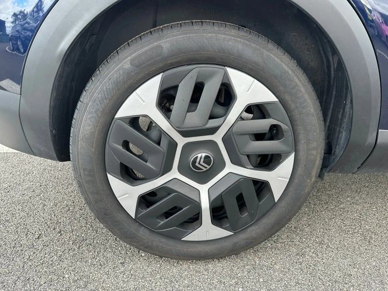 Photo de la voiture CITROEN C4 Hybride 145 ch e-DCS6 Plus