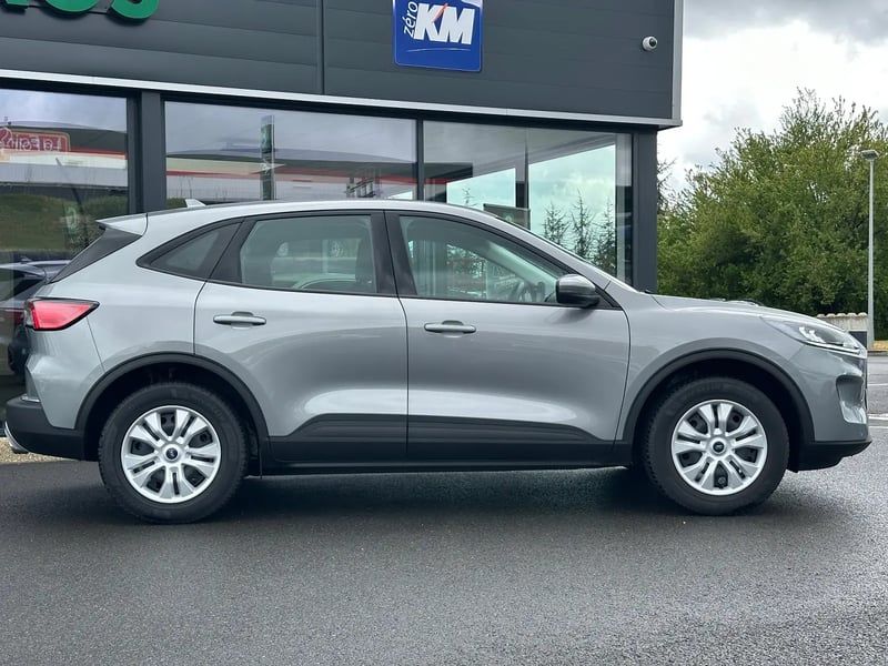 Photo de la voiture FORD KUGA 1.5 EcoBoost 150 BVM6 Titanium