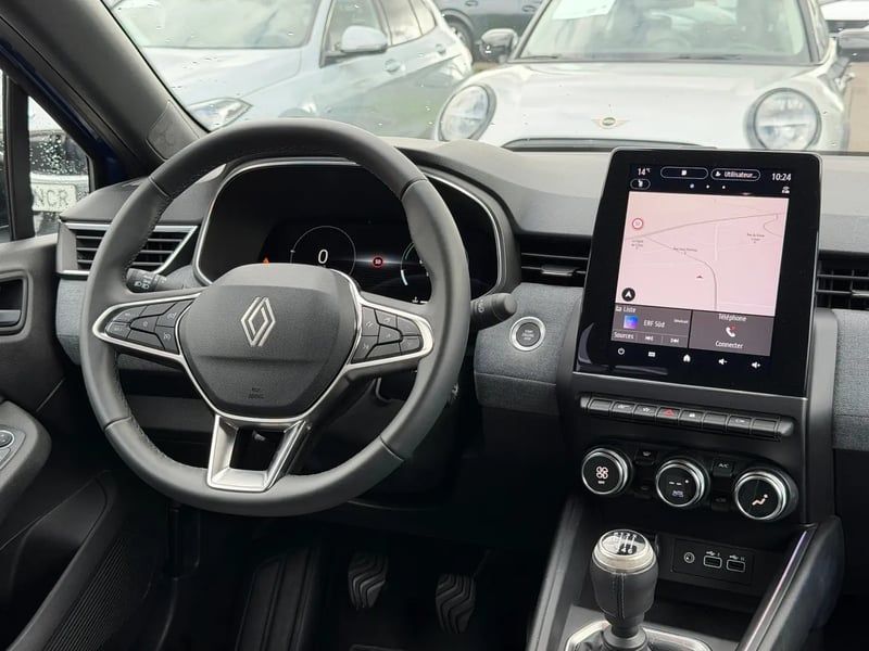 Photo de la voiture RENAULT CLIO V TCe 90 ch GSR2 Techno