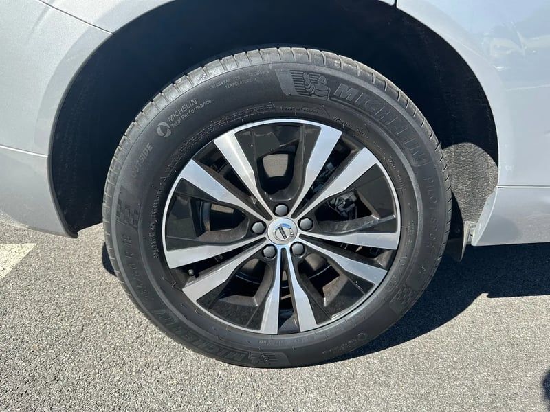 Photo de la voiture VOLVO XC60 T6 AWD Hybride rechargeable 253 ch+145 ch Geartronic 8 Start