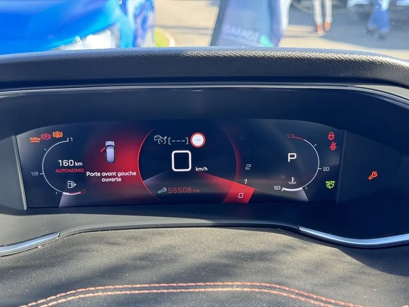 Photo de la voiture PEUGEOT 308 BlueHDi 130ch S&S EAT8 GT