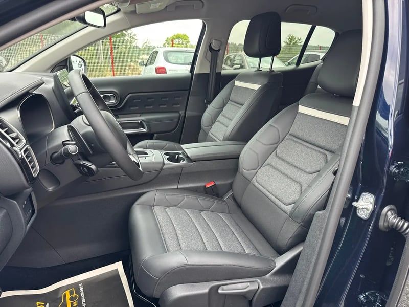 Photo de la voiture CITROEN C5 AIRCROSS BlueHDi 130 EAT8 Max