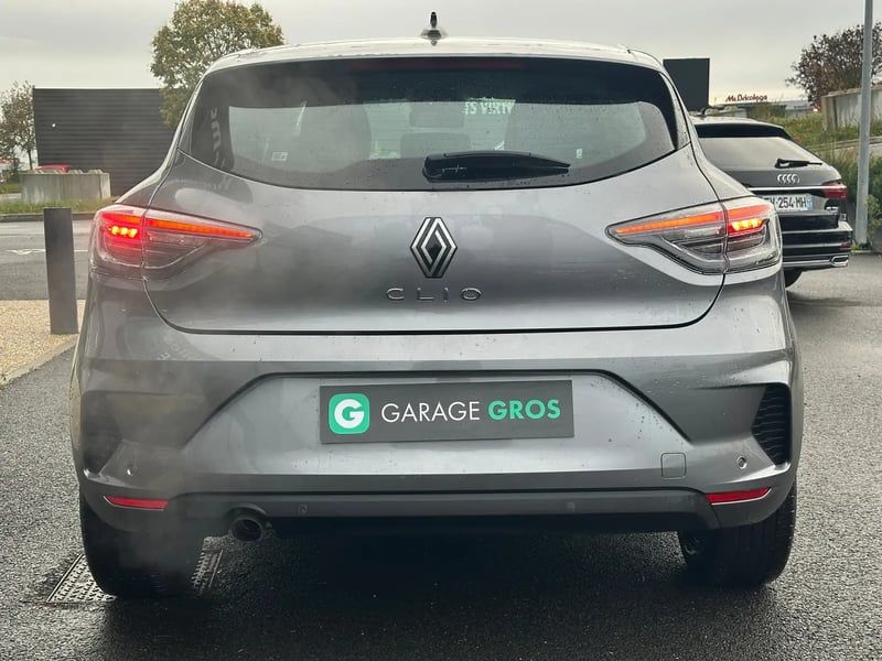 Photo de la voiture RENAULT CLIO V TCe 90 ch GSR2 Evolution