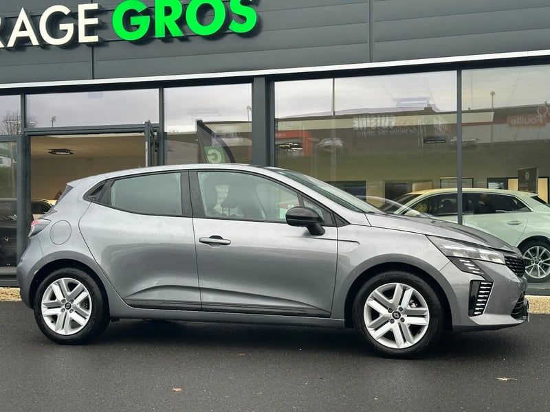 Photo de la voiture RENAULT CLIO V TCe 90 ch GSR2 Evolution