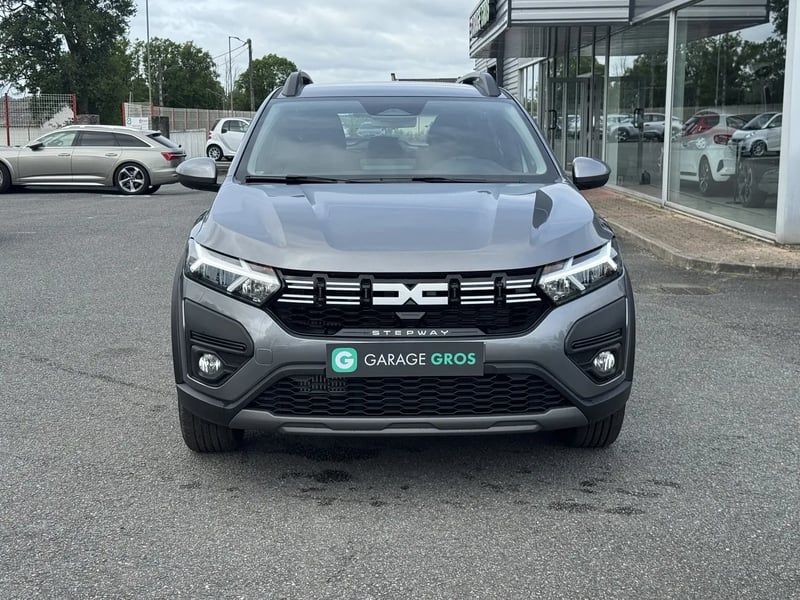 Photo de la voiture DACIA SANDERO TCe 90 GSR2 Stepway Expression