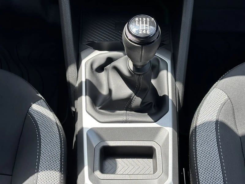 Photo de la voiture DACIA BIGSTER Mild Hybrid 140 Journey