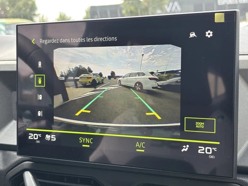 Photo de la voiture DACIA BIGSTER Mild Hybrid 140 Journey