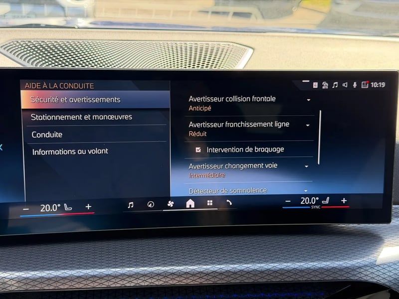 Photo de la voiture BMW SERIE 3 TOURING G21 LCI 2 Touring 318d 150 ch BVA8 M Sport