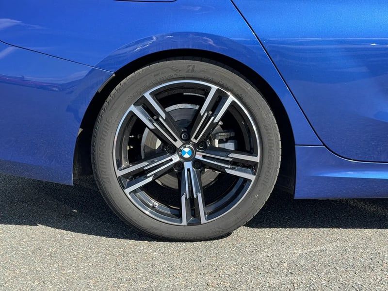 Photo de la voiture BMW SERIE 3 TOURING G21 LCI 2 Touring 318d 150 ch BVA8 M Sport